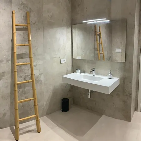 Venere Smeralda Living *