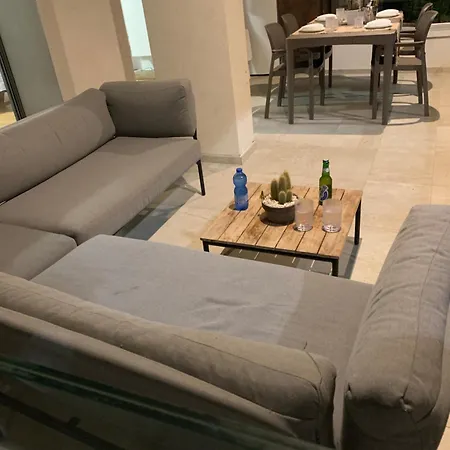 Venere Smeralda Living