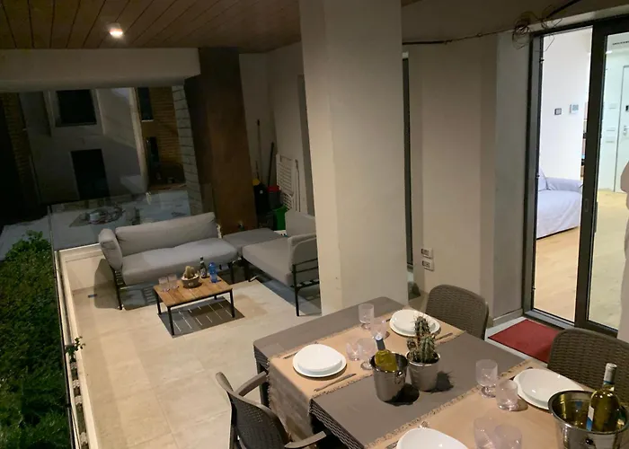 Venere Smeralda Living Apartament